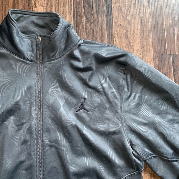 Jordan Zip-Up - Picture 4 of 5